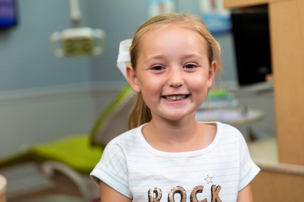 Little girl testimonial about dr youngs office at Regional Dental Center Jacksonville, AL